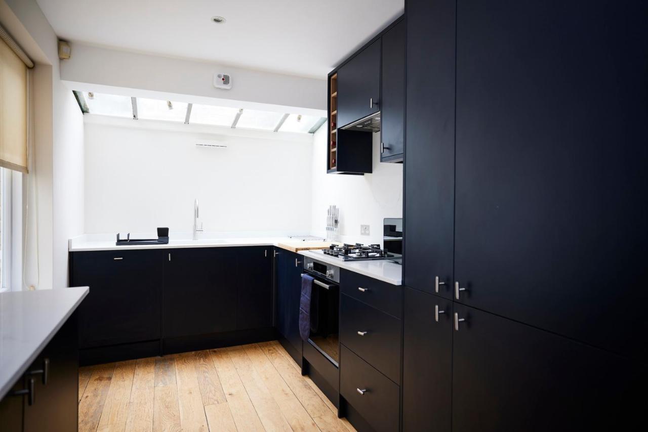 ロンドンThe South Kensington Wonder - Trendy 3Bdr House With Gardenアパートメント エクステリア 写真